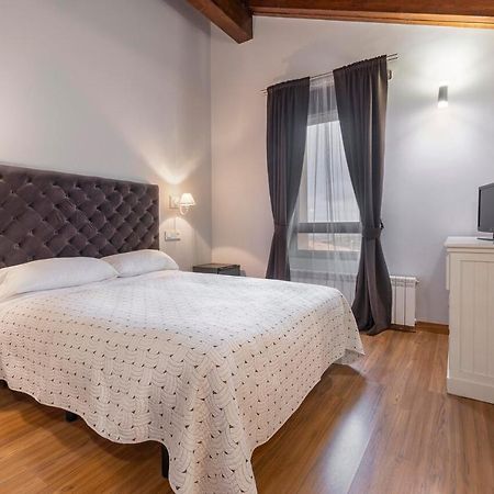 Hotel Palacio Ivan Tarin Monteagudo del Castillo Eksteriør bilde