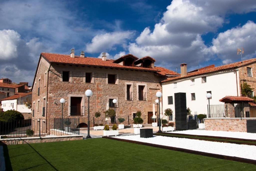 Hotel Palacio Ivan Tarin Monteagudo del Castillo Eksteriør bilde